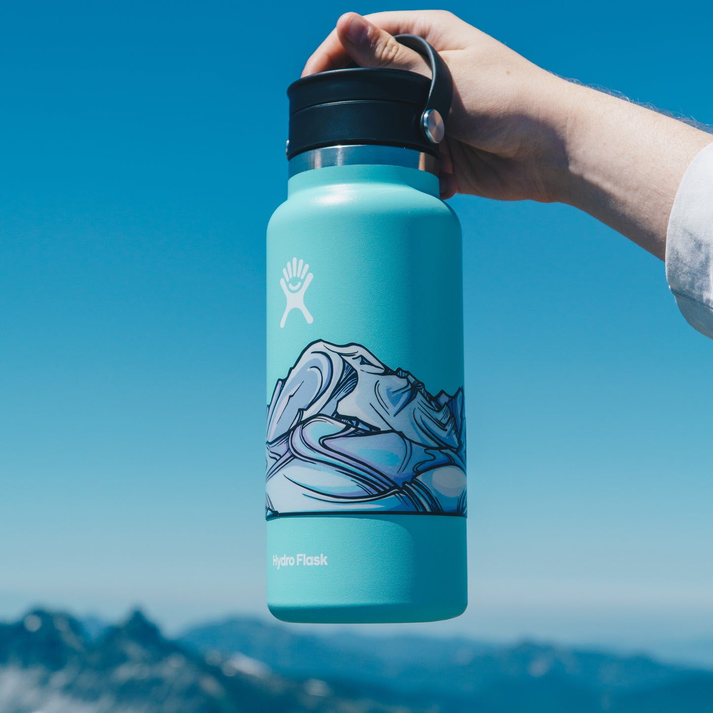 Mt. Rainier Hydrascape Infinity Sticker