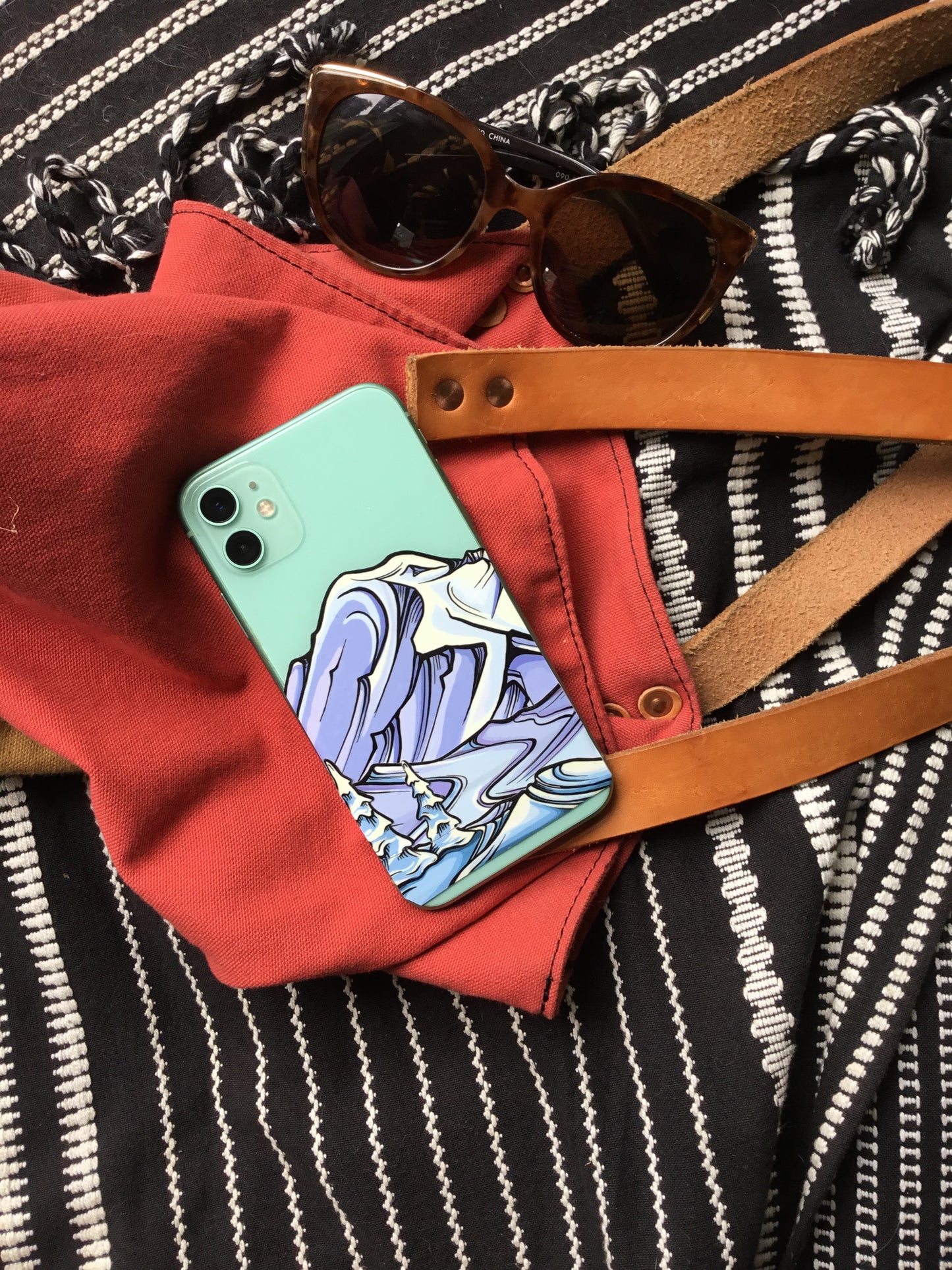 Mt. Rainier Hydrascape Infinity Sticker