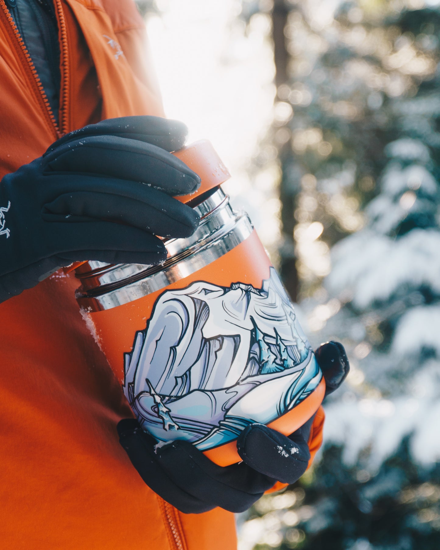 Mt. Rainier Hydrascape Infinity Sticker